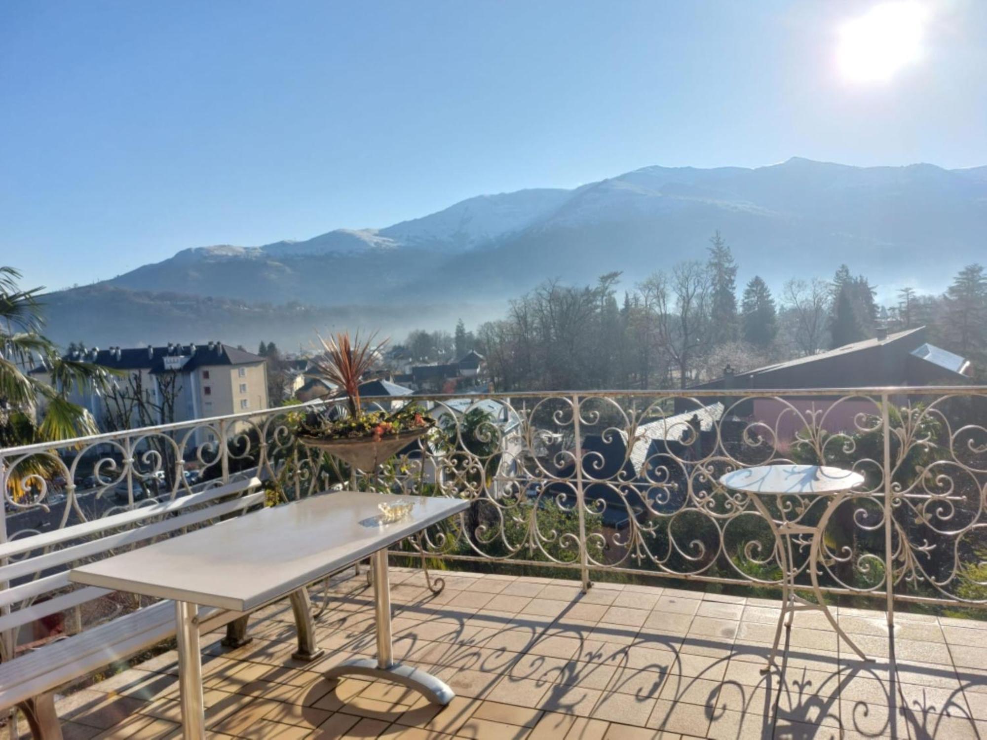 Logis Hotel Beau Site Argelès-Gazost Exteriör bild
