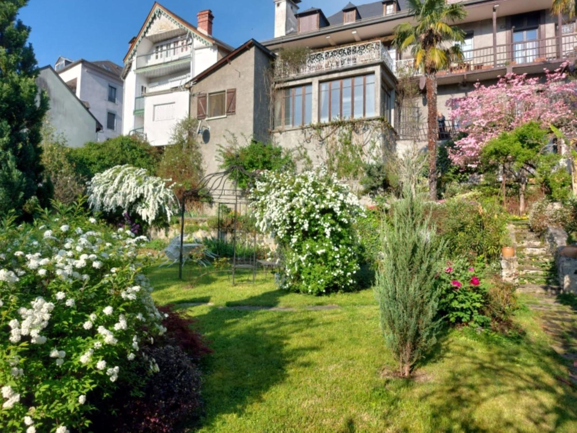 Logis Hotel Beau Site Argelès-Gazost Exteriör bild