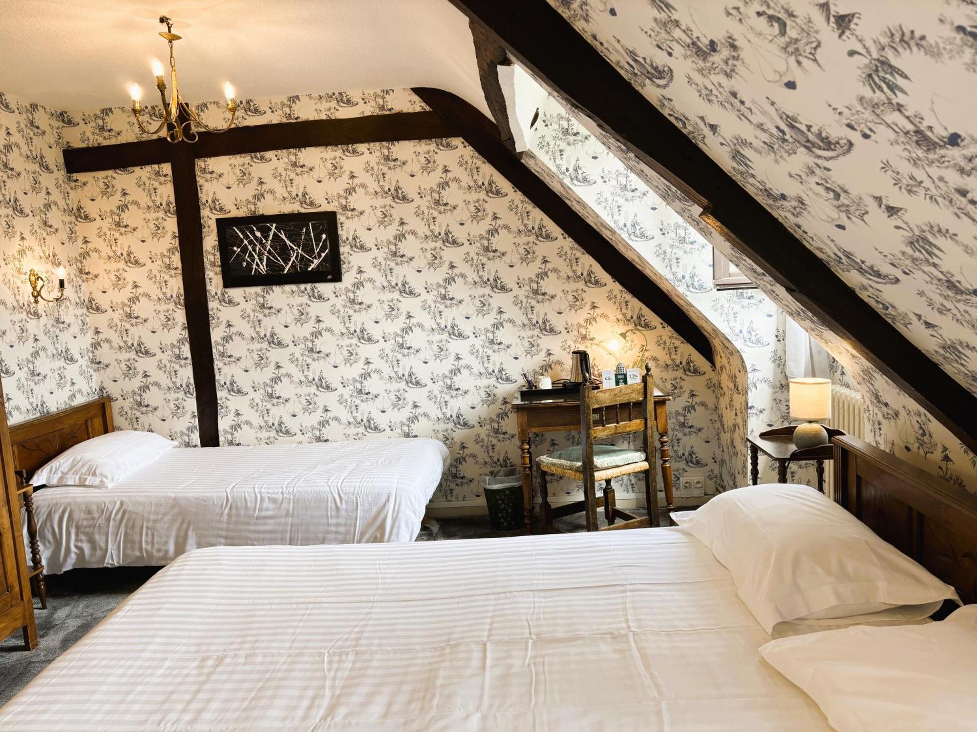 Logis Hotel Beau Site Argelès-Gazost Exteriör bild