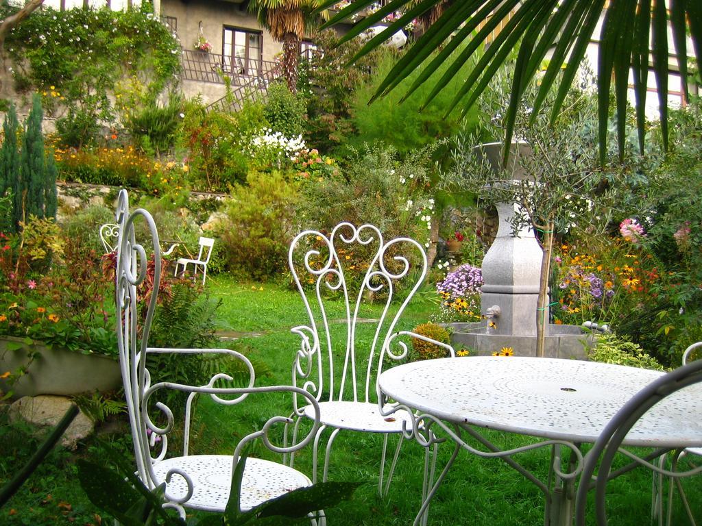 Logis Hotel Beau Site Argelès-Gazost Exteriör bild