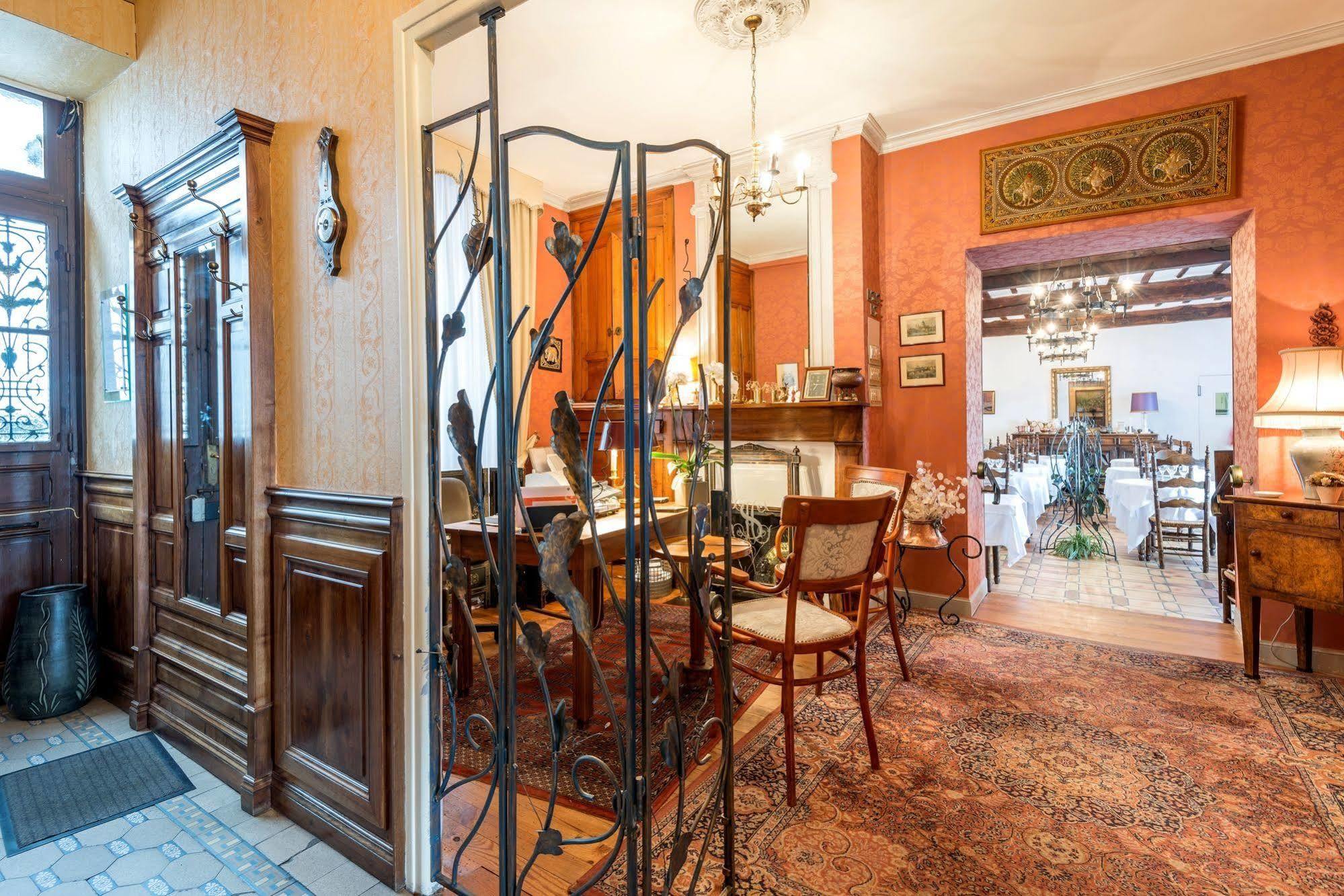 Logis Hotel Beau Site Argelès-Gazost Exteriör bild