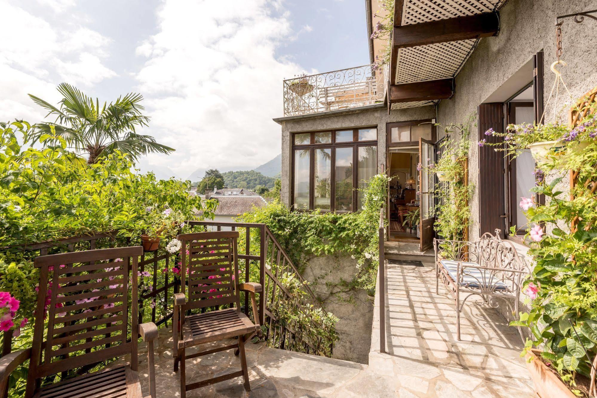 Logis Hotel Beau Site Argelès-Gazost Exteriör bild